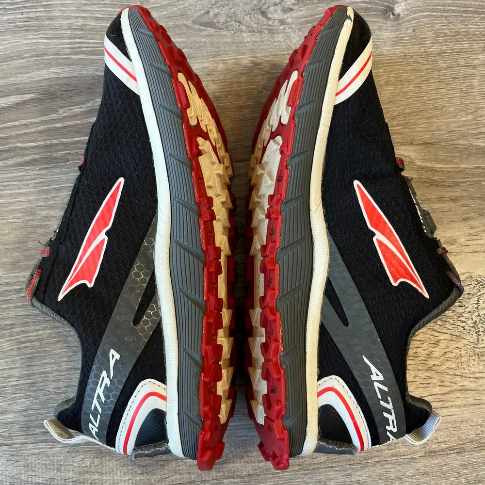 Altra Lone Peak 2.0 Black Red Zero Drop Trail Running Shoes Womens 8.5 Mens 7